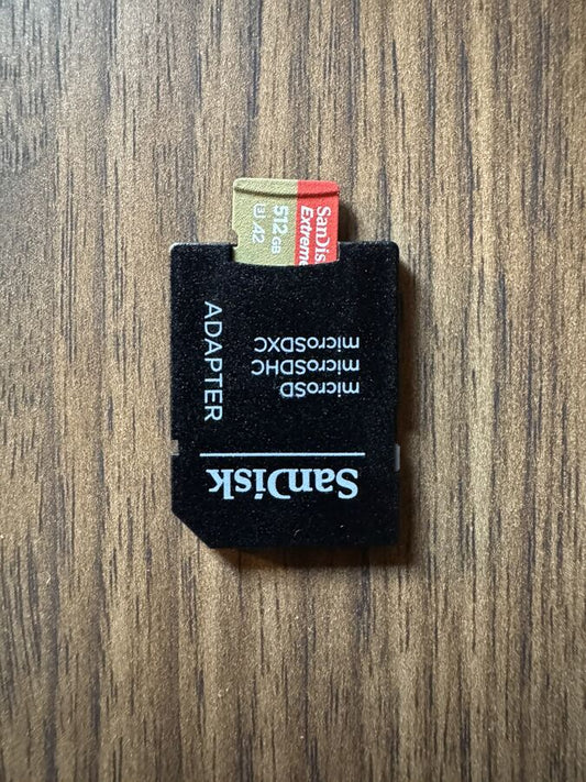 Canon EOS R10 Mirrorless Camera with RF-S 18-45 f/4.5-6.3 IS STM Lens - Black